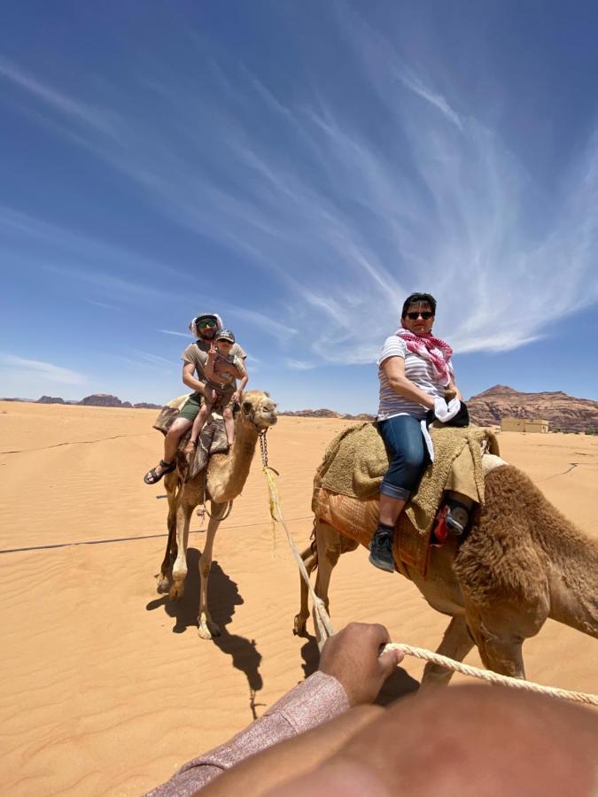Wadi Rum Hugo Camp Экстерьер фото