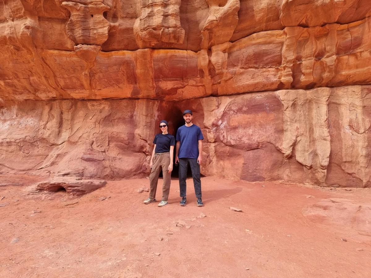 Wadi Rum Hugo Camp Экстерьер фото